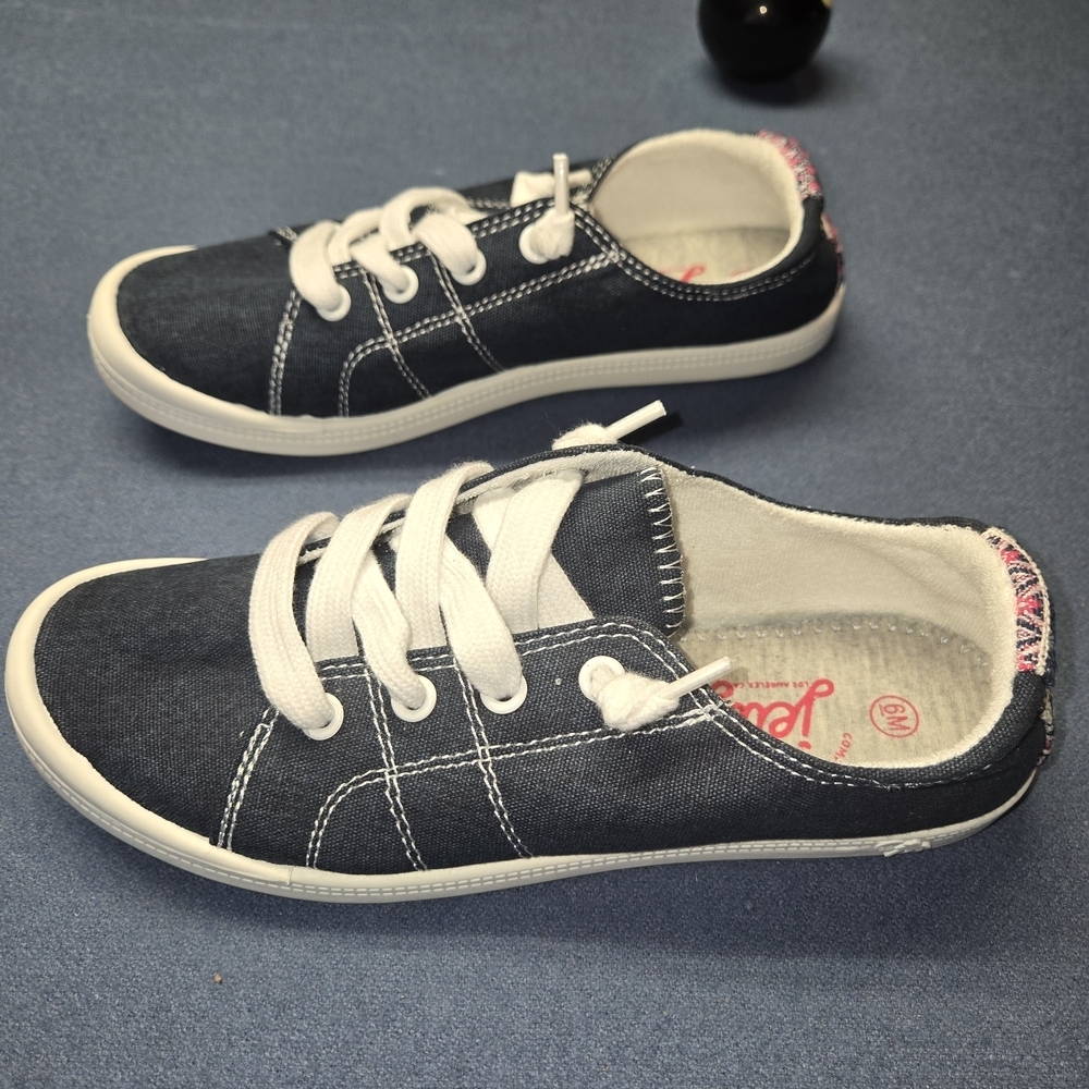 NWOB Jellypop Dallas Womens 6 Kids 4 Denim Casual Sneakers Slip-on Tribal Boho